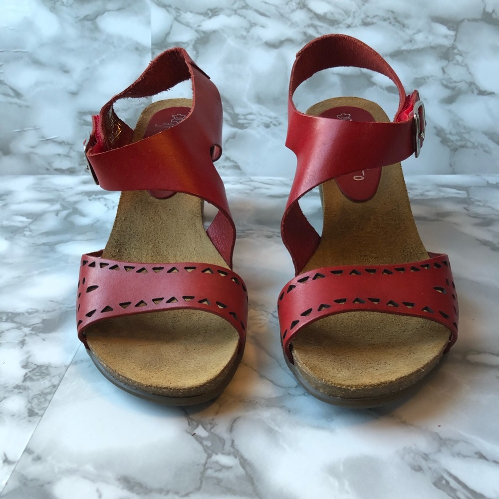 RED Alberto Red Leather Sandals